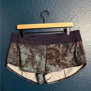 Lululemon Womens Speed Shorts 2.5